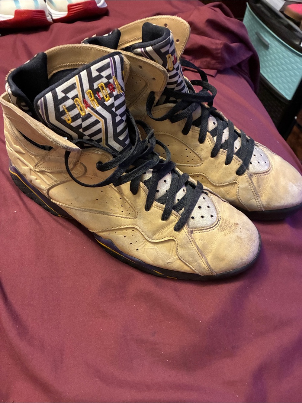 Jordan 7 Retro SE Afrobeats